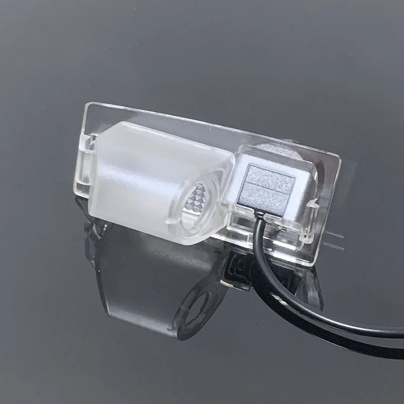 Cámara de Visión Trasera para Fiat 500 (2007-2015) - Integrada en Luz de Matrícula - Imagen 5
