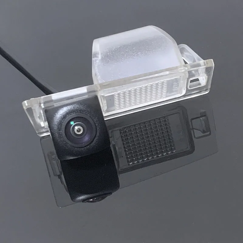 Cámara de Visión Trasera para Fiat 500 (2007-2015) - Integrada en Luz de Matrícula - Imagen 3